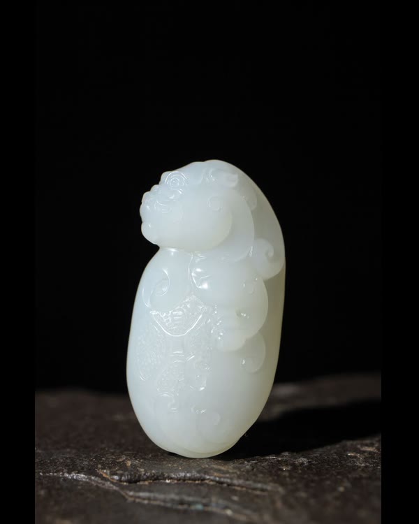 Bright White Seed Pixiu Pendant