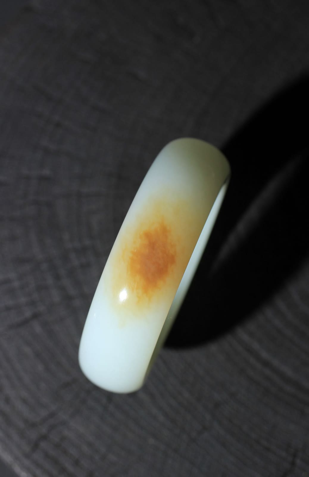 Qiemo Sugar White Tire Bangle